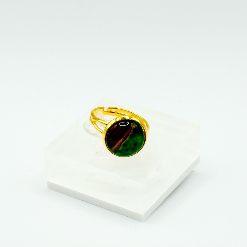 Gold Ring With Green Stone 20$